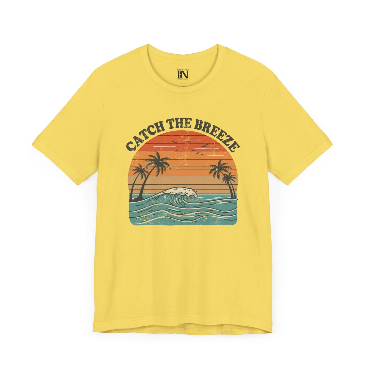 Vintage Style Catch the Breeze Sunset T-Shirt, Ocean Waves Palm Trees Tee, Retro Coastal Summer Shirt, Surfing Beach Lover, Boho Nostalgic