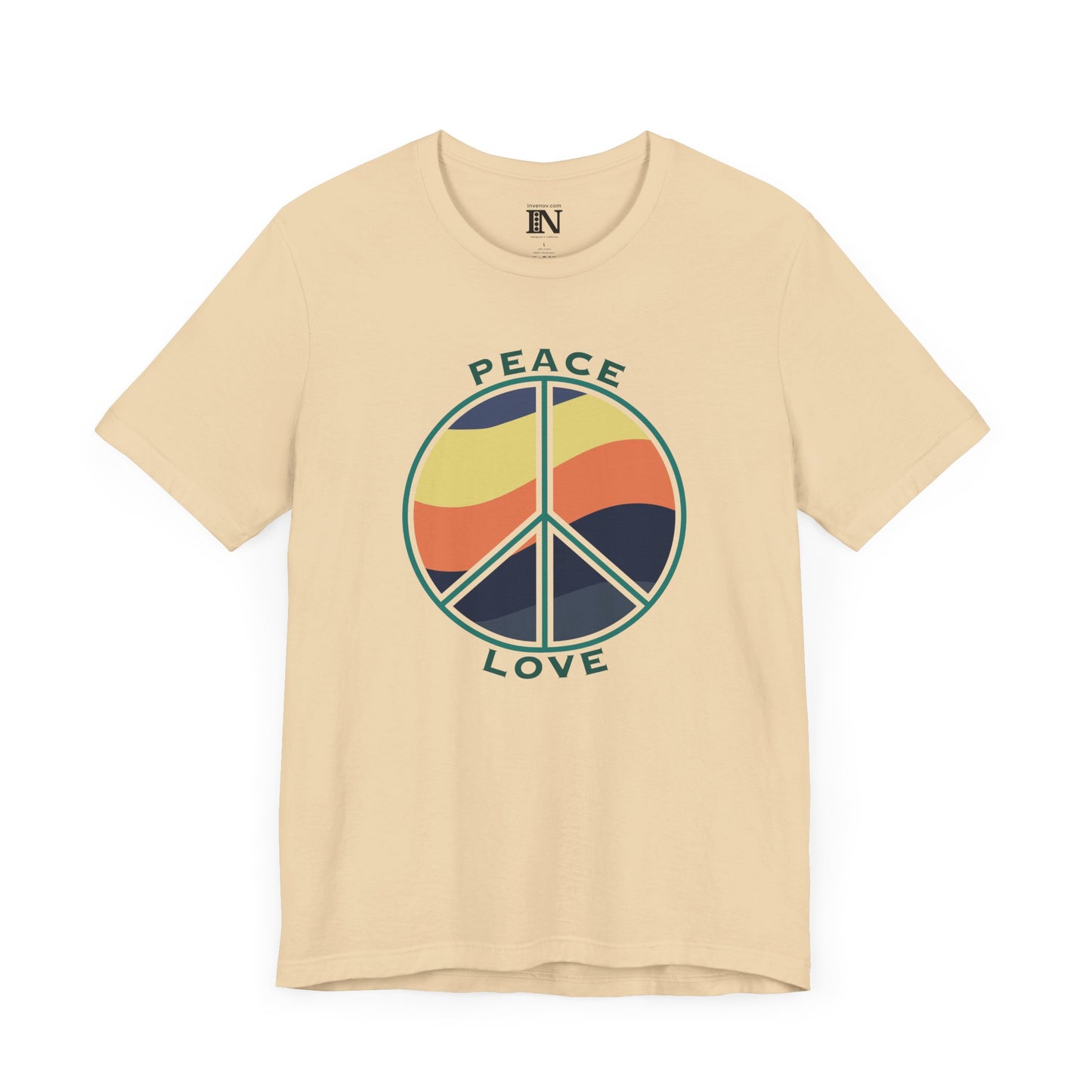 Retro Peace Sign Tee, Sunset Color Graphic T-Shirt, Hippie Peace Love Shirt, Boho Earthy Fashion Top, Peace Symbol Gift, Vintage Style Tee