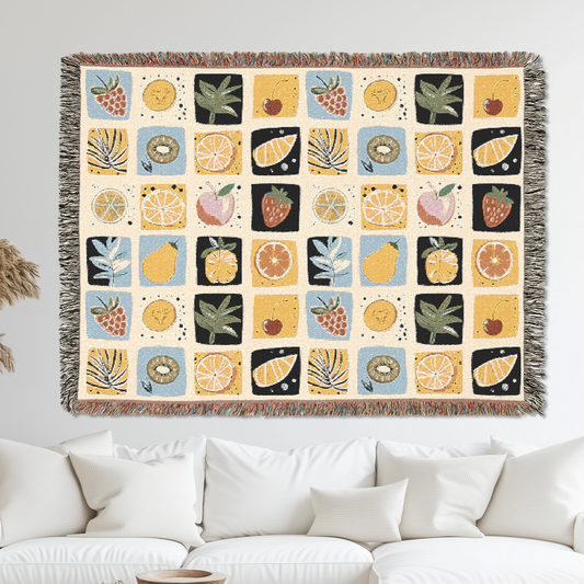 Checkerboard Fruit Graphic Woven Blanket, Picnic Throw Blanket, Cheerful Home Decor, Retro Summer Accent, Hand-Drawn Style Fruity Design