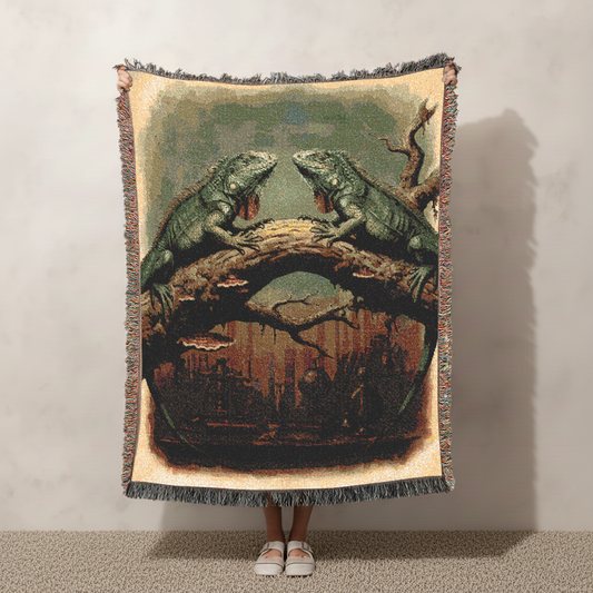 Iguana Woven Blanket, Vintage Style Lizard Tapestry, Reptile Lover Jacquard Gift, Sofa Bed Decorative Cover, Woven Wall Hanging Decor