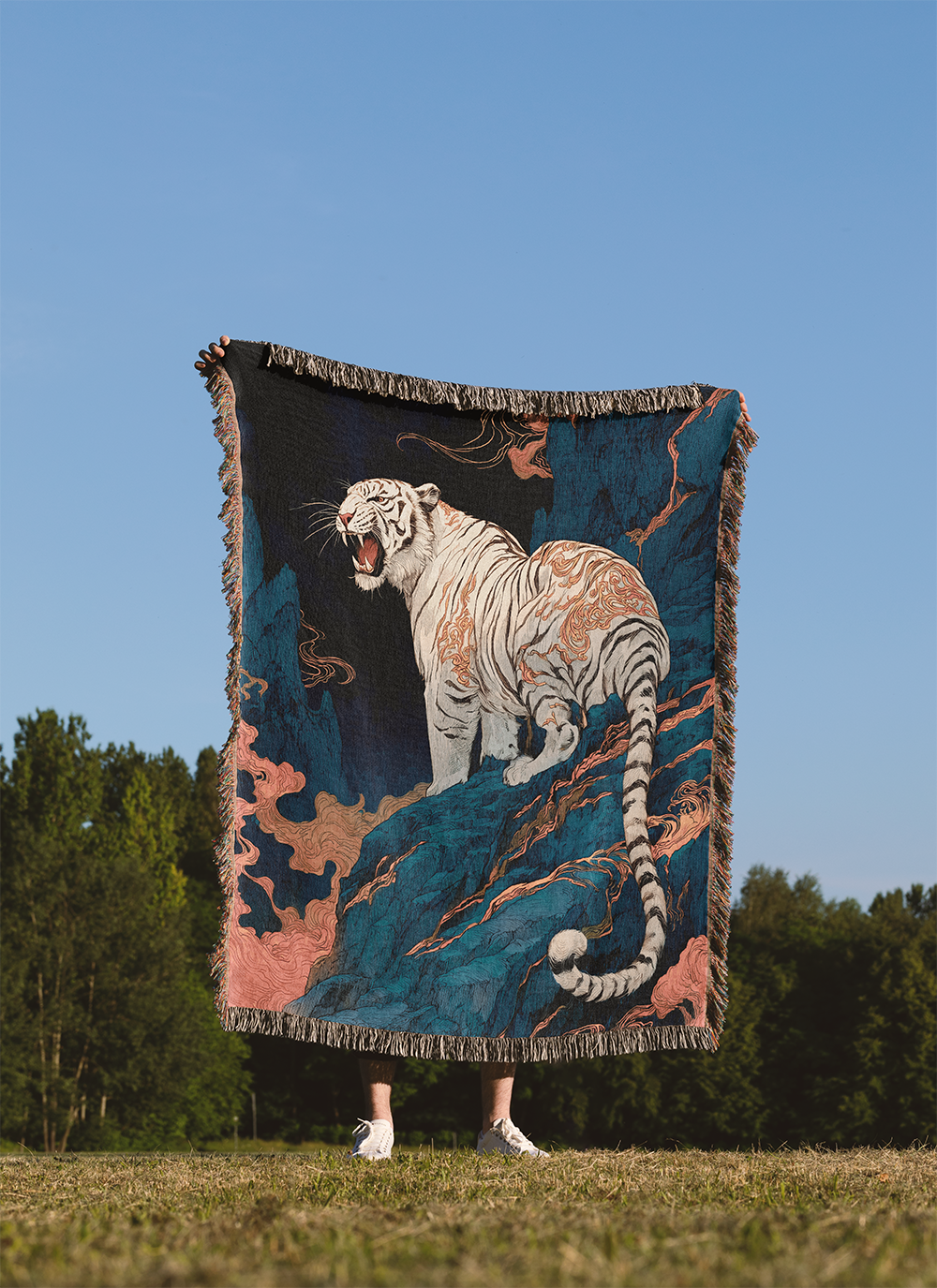 White Tiger Woven Blanket, Japanese Style Tapestry, Chinese Style Art Throw, Oriental Asian Wall Hanging, Tiger Lover Decor