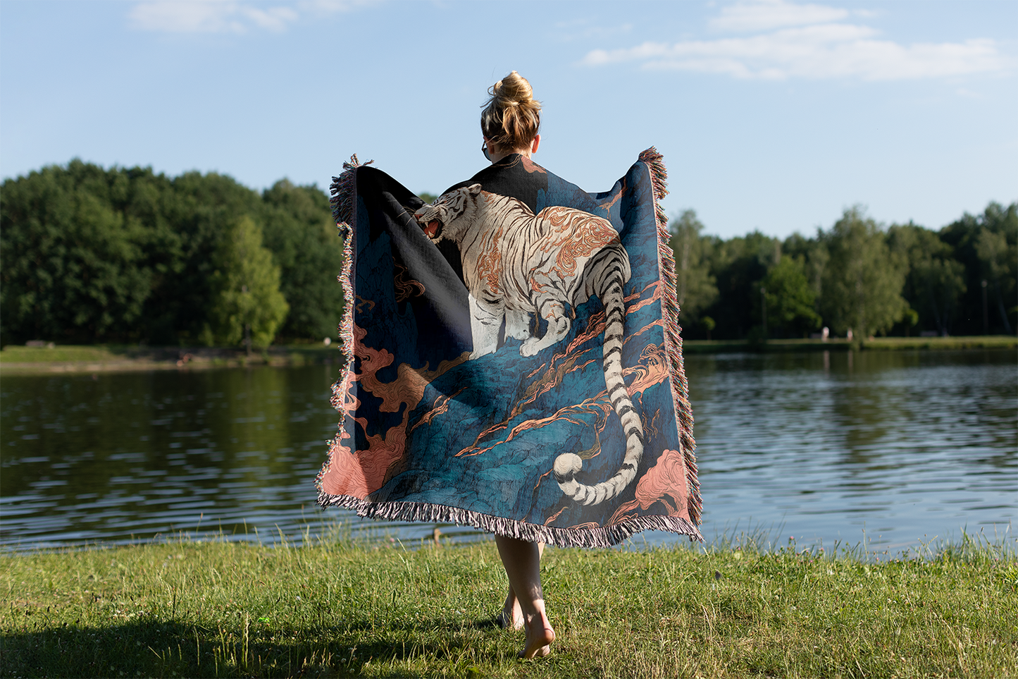 White Tiger Woven Blanket, Japanese Style Tapestry, Chinese Style Art Throw, Oriental Asian Wall Hanging, Tiger Lover Decor