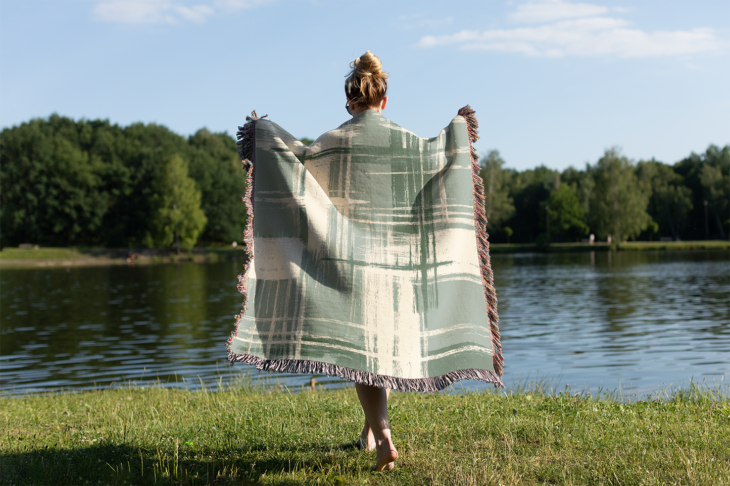 Wabi-Sabi Woven Blanket, Sage Green Japanese Art Tapestry, Modern Art Wall Hanging, Minimalist Japan Style Jacquard Throw, Eclectic Decor